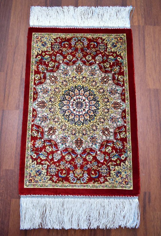 Silk Rug 100 % Bamboo Silk Mini Rug 16'' x 23'' Home Decor Rug Wall Hangings Rug