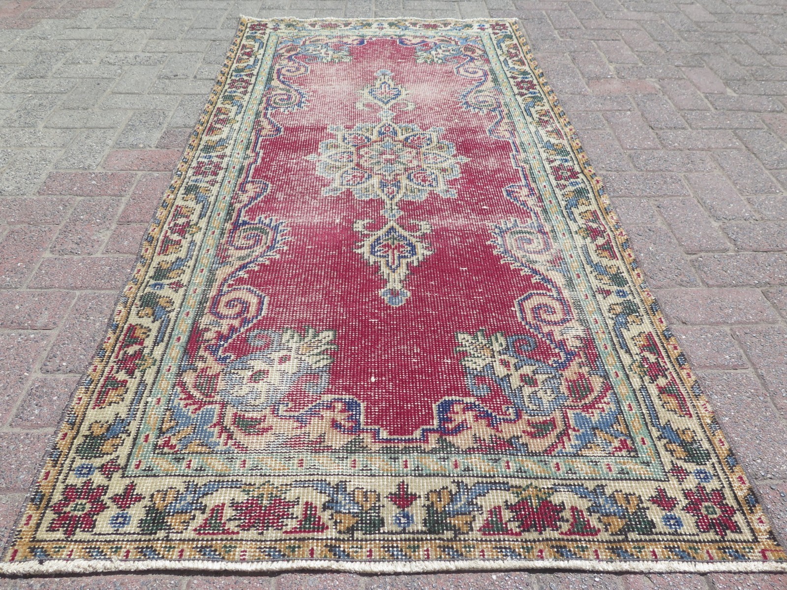 Burgundy Color Floral Medallion Distressed Carpet, Handwoven Vintage Rug 37"x74" gallery