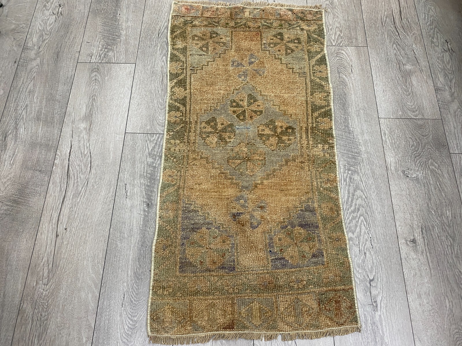 Muted rug, Vintage rug, Small rug, Turkish mini rug, Oushak rug, 1.6 x 3.4 ft gallery
