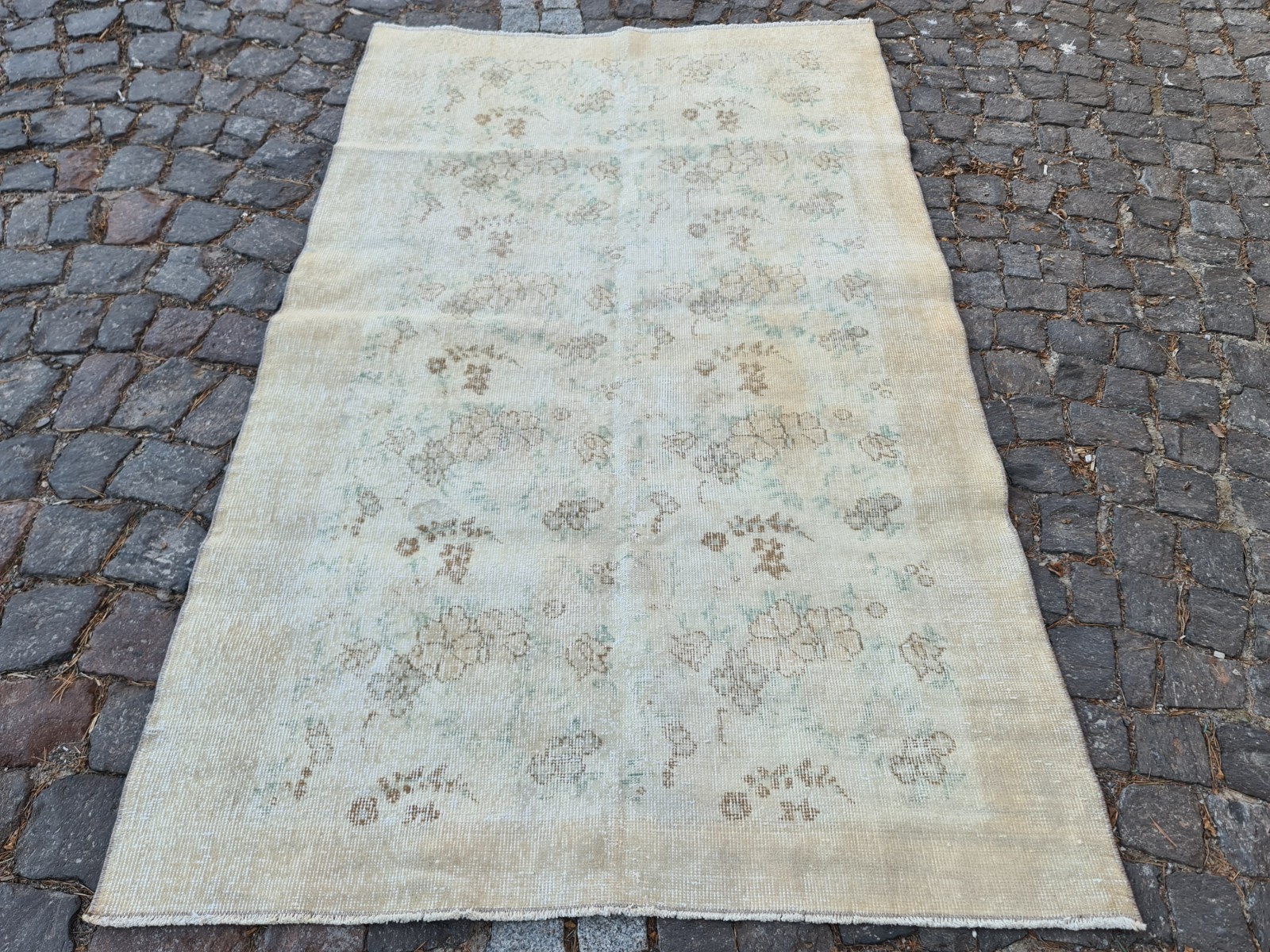 Vintage Handwoven Turkish Oushak Wool Rug 3.8x6.4 ft Floral Anatolian Carpet gallery
