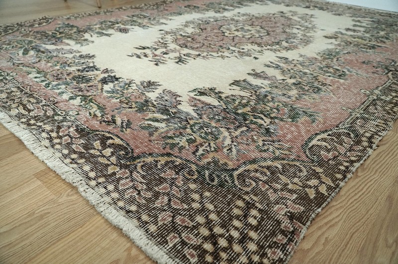 Boho Decor Rug, Vintage Turkish Rug, Beige Pink Brown Carpet 5.64x7.91 ft H-2470 gallery