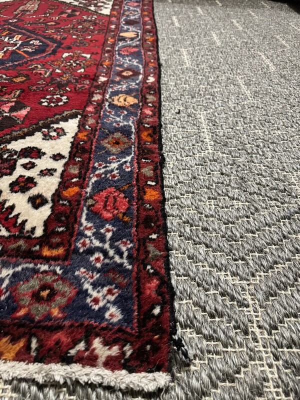 79”x50” Middle Eastern Handmade Wool Rug gallery