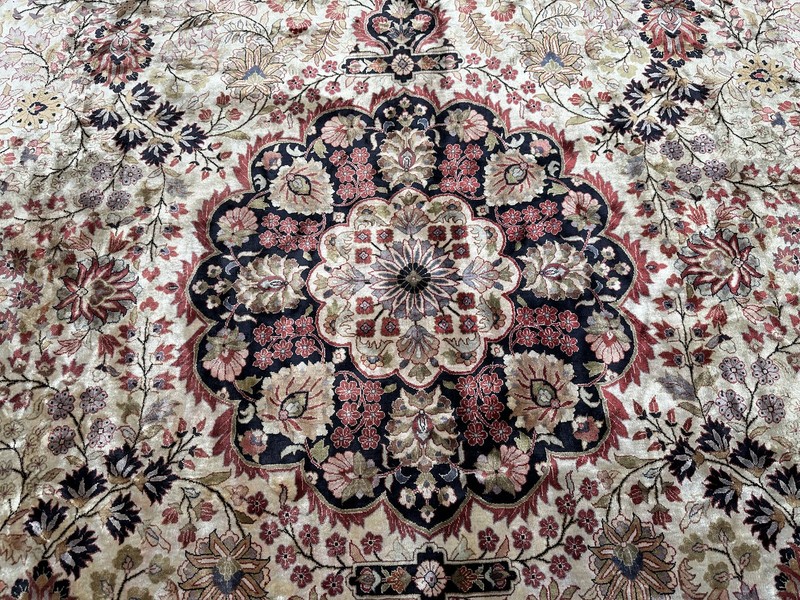 10x10 Exceptional Vintage Round Fine Silk Rug Natural Pure Silk 305cm x 305cm gallery