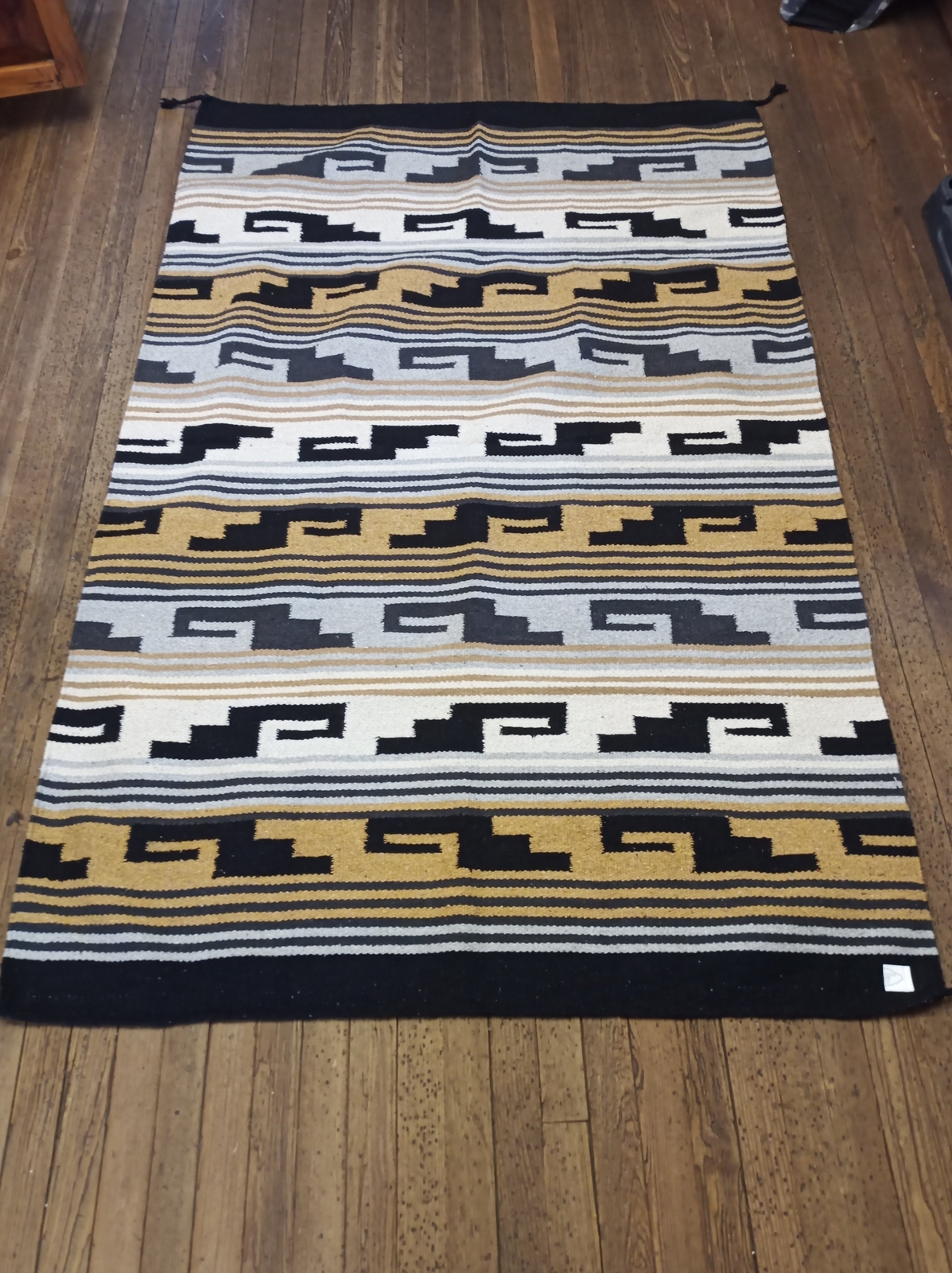 Handwoven Southwest Design Acrylic Rug; 4'x6'; HAZT4X6-25 gallery