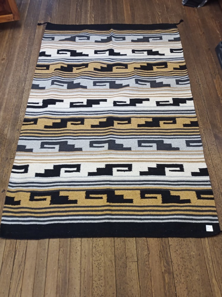 Handwoven Southwest Design Acrylic Rug; 4'x6'; HAZT4X6-25