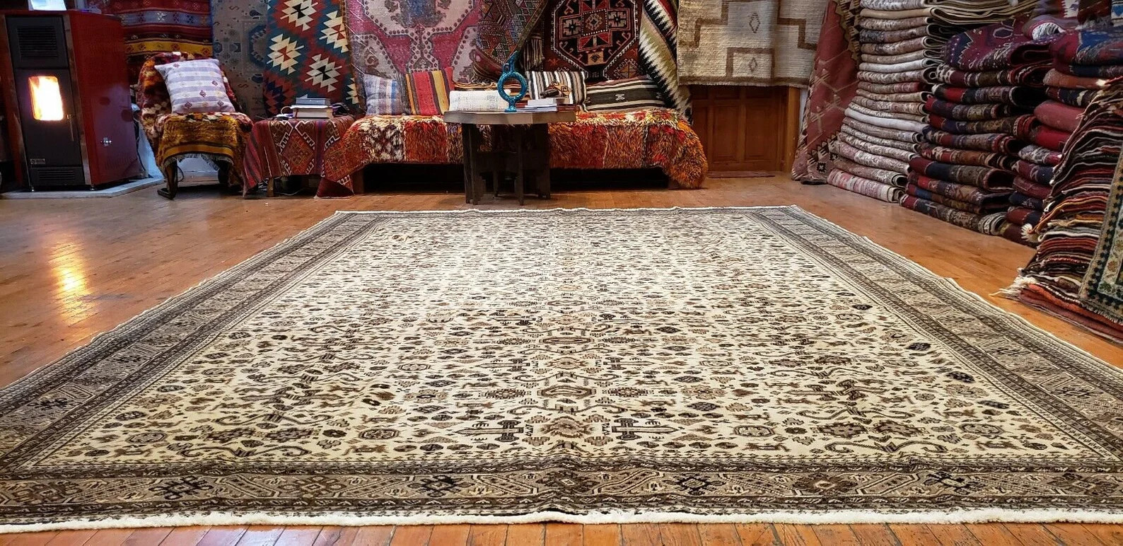 Exquisite Late 1930's Antique Wool Pile Hereke Area Rug 8x11ft gallery