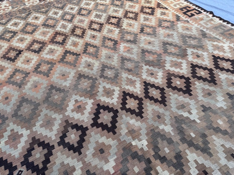 9'8 x 16'3 ft Vintage Afghan Kilim Flatweave Wool Large Muted Traditional Rug gallery