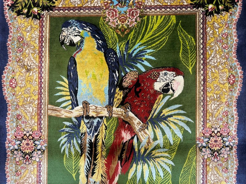 Luxury Silk Pictorial Parrot Rug 91x60 Tropical Bird Colorful Home Décor Carpet gallery