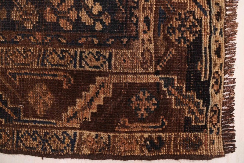 Vintage 6'8" x 6'6" Traditional Hand Knotted Vegetable Dye Wool Area Rug gallery