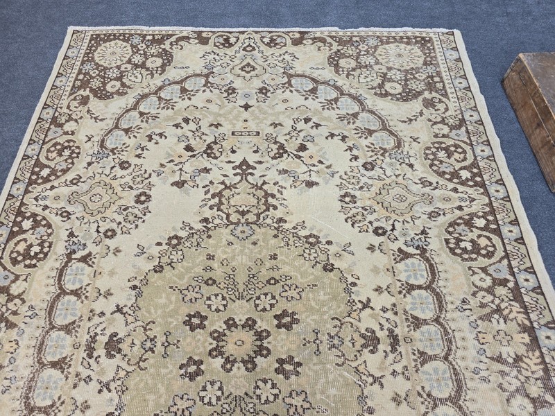 6' x 9' Vintage Wool Oushak Area Rug, Turkish Rug, Beige Brown Bedroom Rug gallery