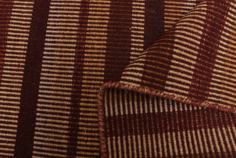 Vintage 4'6" x 7'11" Traditional Wool Hand Woven Oriental Area Rug gallery