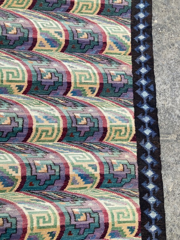 Vintage Traditional Handcrafted Beautiful Kilim Rug for Home Décor 191x242 cm gallery