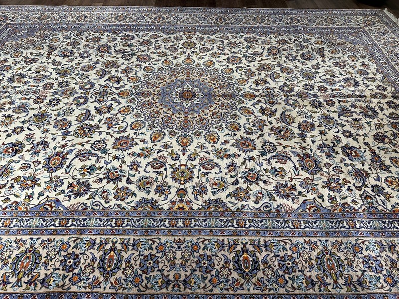 Handmade Vintage Ivory & Blue Classic Oriental Rug,Floral Medallion Design,11x16 gallery
