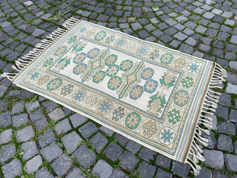Wool rug, Area rug, Vintage rug, Turkish rug, Bohemian rug 3,0 x 4,5 ft gallery