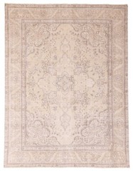 Vintage 9’5″ x 12’2″ Traditional Hand Knotted Vegetable Dye Wool Area Rug