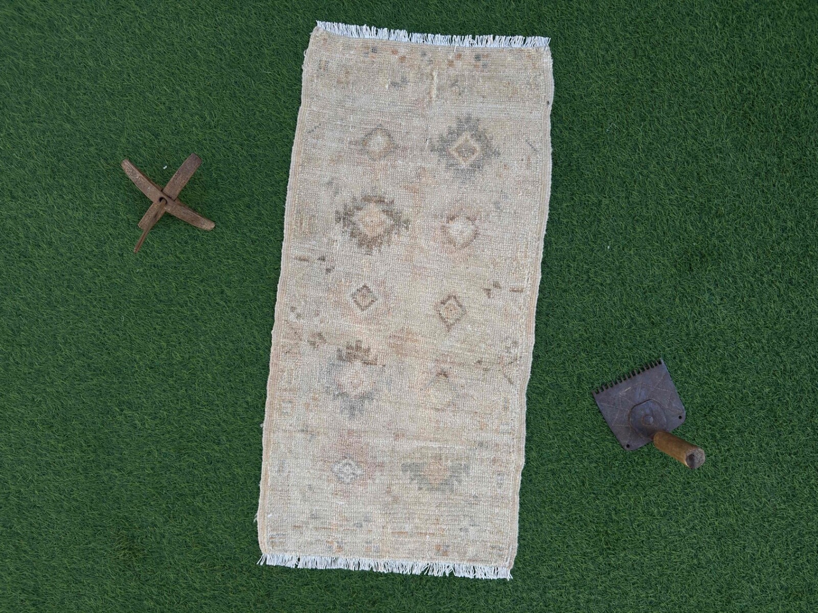 Hand-Knotted Distressed Small Vintage Rug 2x3 Beige Geometric House Decor Carpet gallery