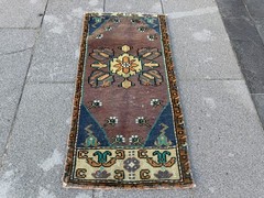 Handwoven Turkish Accent Rug 1.3×2.6 Ft Vintage Wool Entryway Mat Tribal Decor