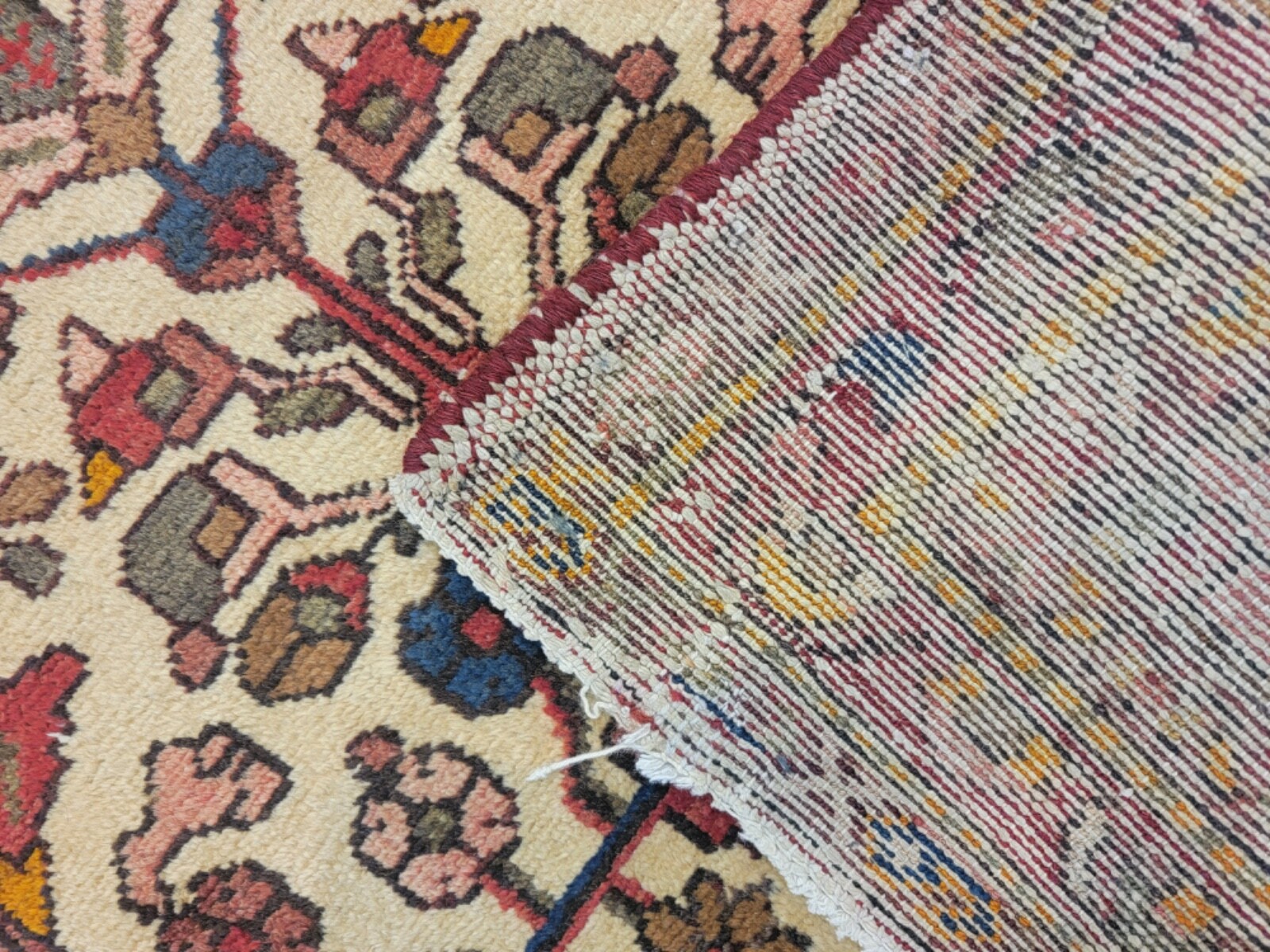 Antique Oriental Hand-Knotted Wool Runner Mahal Ivory/Red/Blue 2'7" x 9'8" gallery