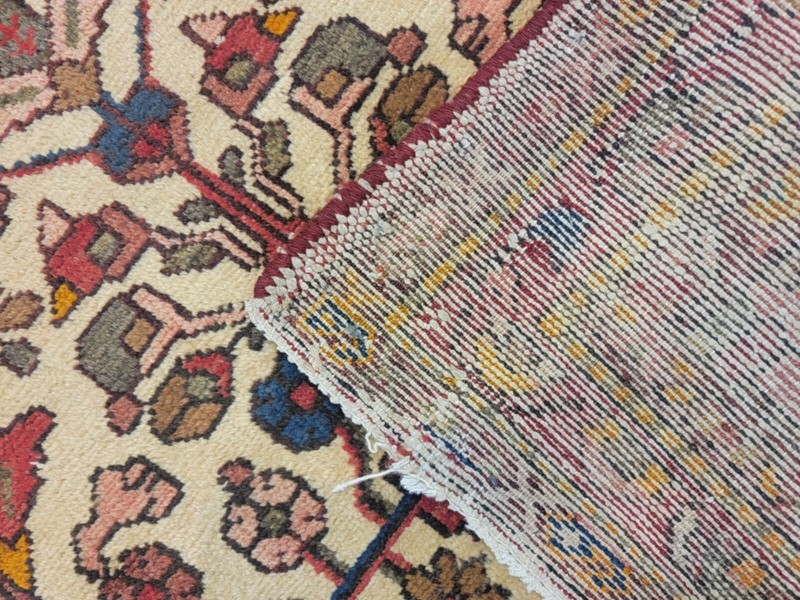 Antique Oriental Hand-Knotted Wool Runner Mahal Ivory/Red/Blue 2'7" x 9'8" gallery