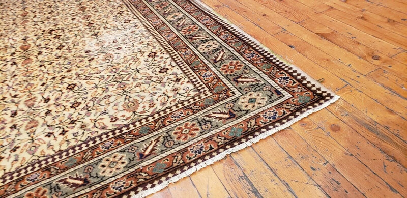 Exquisite Cr1930-1939s Antique Wool Pile Floral Patterned Bunyan Rug 5x7ft gallery