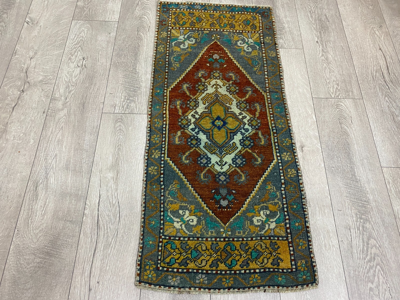 Small Vintage Oushak Rug Handwoven Turkish Wool Runner 1.6 x 3.7 ft gallery