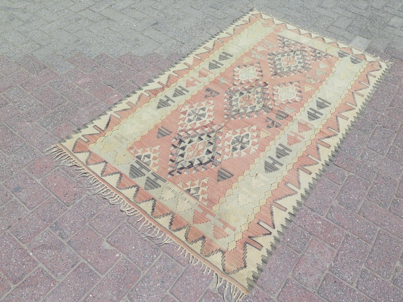 Peach & Cream Tribal Vintage Turkish Rug, Handwoven Wool Kelim Tapis 40"x46" gallery