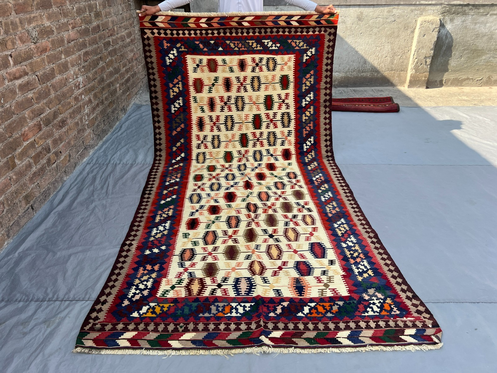 10 X 5 FT COLLECTORS’ ITEM Vintage Kazak Natural Vegetable Dye Kilim gallery