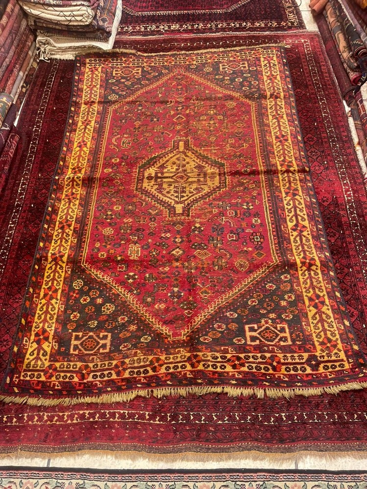 5 X 8 FT COLLECTORS’ ITEM Antique Natural Vegetable Dye Kazak Vase Design Carpet