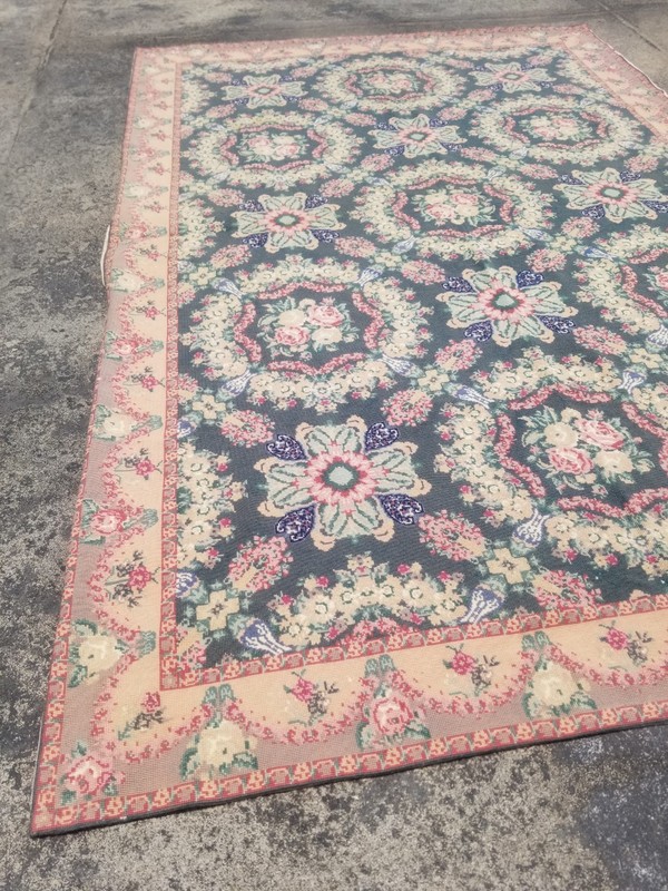 Vintage Handmade French Medallion Floral Needlepoint Wool Rug 250x166 cm gallery