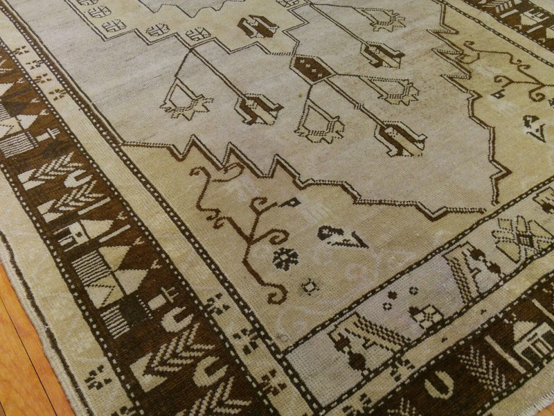 Rare Antique Ca1900-1939s Ivory-Gold Colors Wool Pile Rug 4’7”x 8’7” gallery