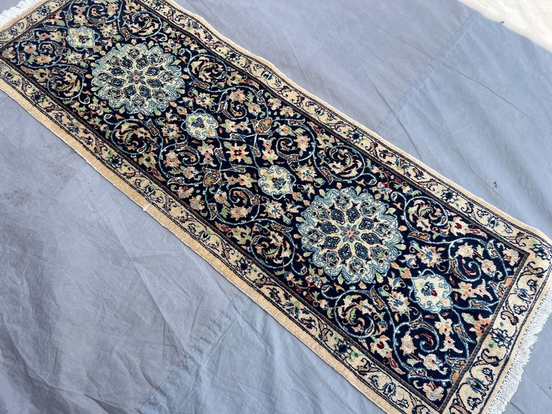 1'7" x 4'7 Vintage Turkish Runner Rug Floral Medallion Navy Beige Hallway Carpet gallery