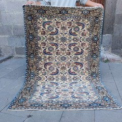 Perfectly woven Vintage Area Rug 3.74 x 5.45 ft , 4×5 Handmade Wool 114 x 166 cm
