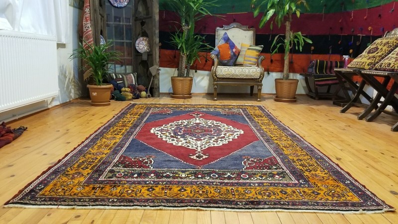 Antique 1900-1930s Turkish Tribal Rug 5'1"× 8'5" gallery