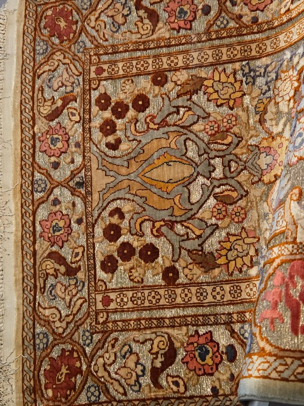 FINE 100% SILK GENUINE SOUF HEREKE TURKISH RUG RAISED PILE & METAL YARN gallery