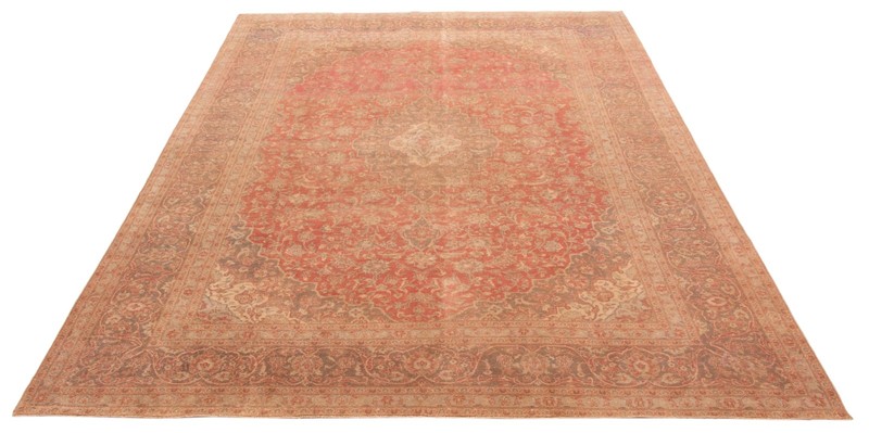 Vintage 9'8" x 13'2" Traditional Hand Knotted Vegetable Dye Wool Area Rug gallery