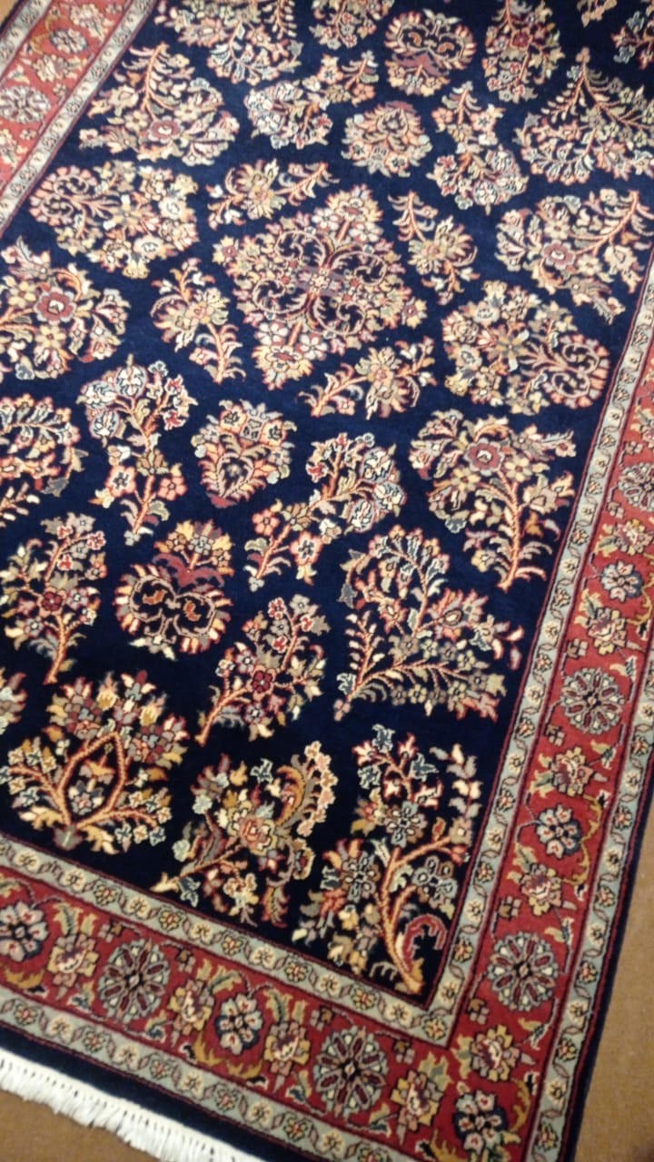COLLECTORS' ITEM VINTAGE FINE QUALITY HEREKE TURKISH ORIENTAL FLORAL CARPET gallery