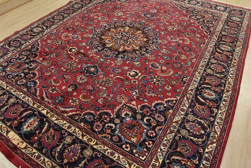 Vintage Oriental Rug 9’8” x 12’3” Red Wool Traditional Hand-Knotted Carpet gallery