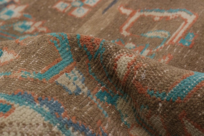 Vintage 3'9" x 9'6" Traditional Hand Knotted Vegetable Dye Wool Area Rug gallery