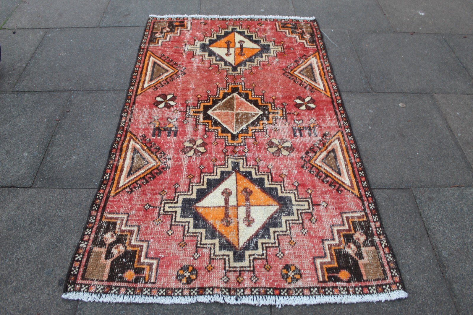 Vintage Worn Hand Made Traditional Oriental Wool Faded Red Rug 173x105cm gallery