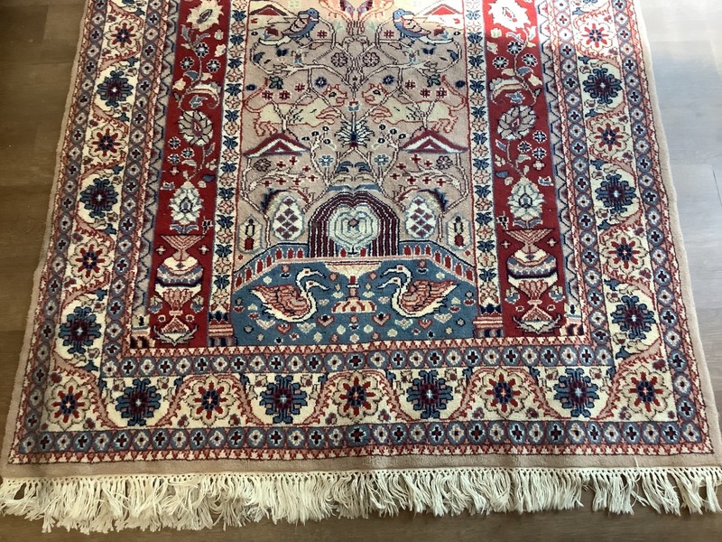4'1"x6'1" Collector Antique Extra Fine Hand-Knotted 100% Wool Rug. gallery