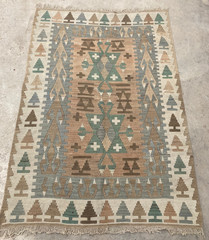 Vintage Traditional Handmade Beautiful Turkish Kilim Floor Rug Carpet 116×111 cm