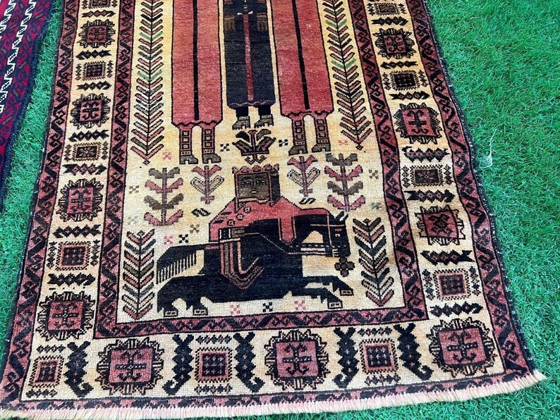 COLLECTORS' ITEM Vintage Portriat With Pictorial Tribal Belouch Wall Hang Carpet gallery