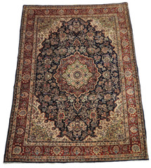 Kazvin Medallion rug, Navy Ivory Red & Green – 6’6″ x 9’4″