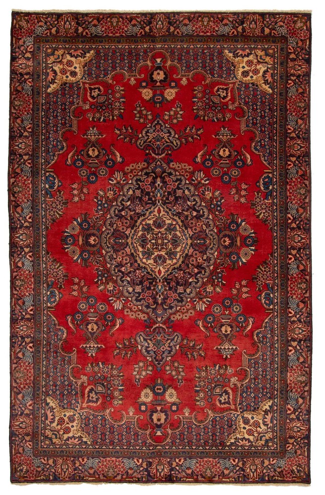 Vintage 6'9" x 10'4" Traditional Hand Knotted Vegetable Dye Wool Area Rug