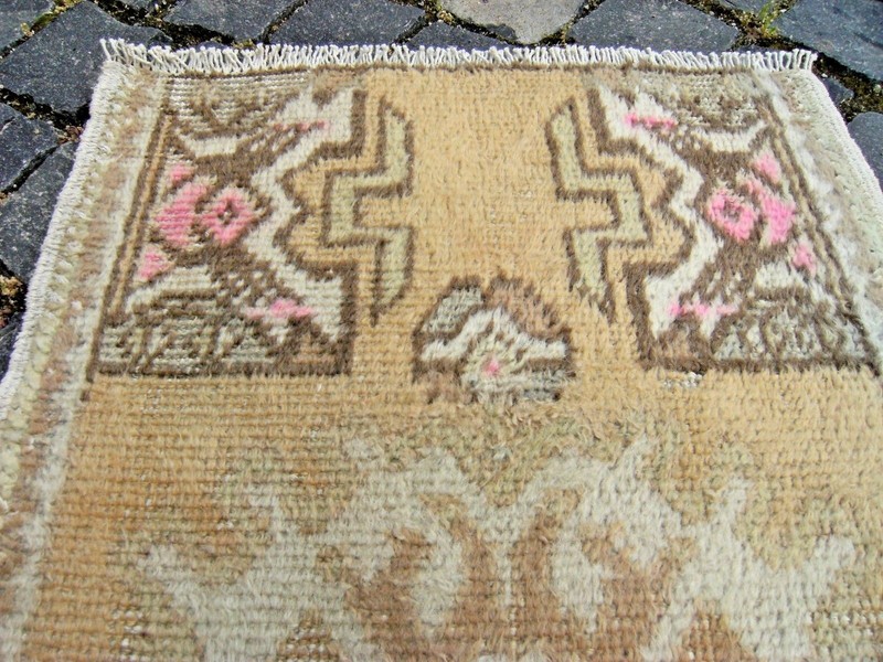 Vintage Small Oushak Rug 19'' x 34'' Muted_Color Anatolian Low Pile Yastik Rug gallery