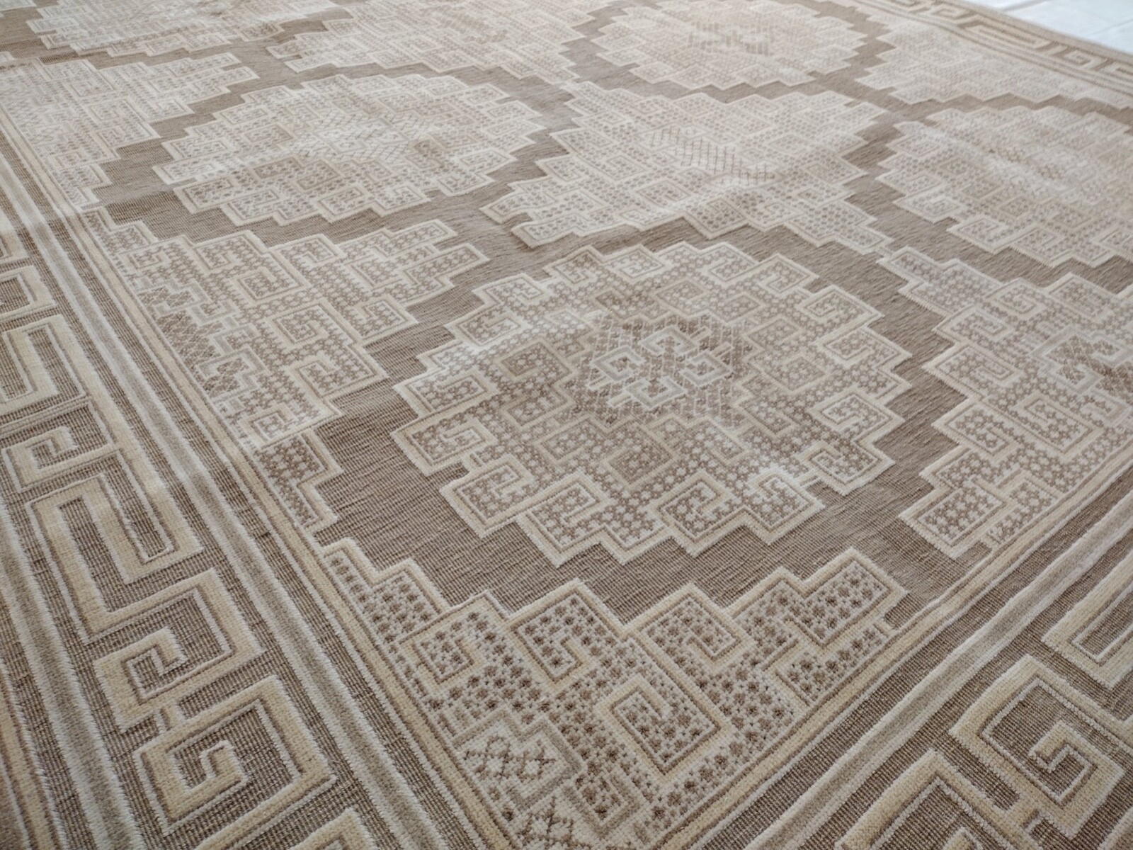 Gorgeous Romanian Khotan Design Geometric Design Beige 100% Wool 9' x 12' Rug gallery