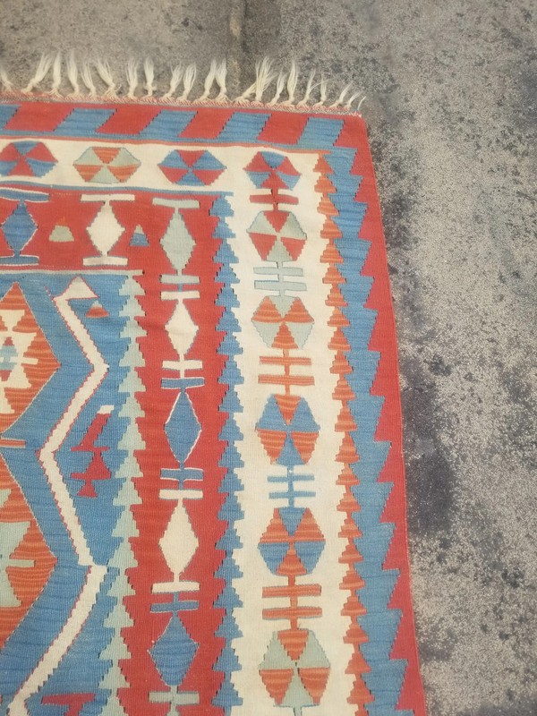 Distressed Fine Vintage Traditional Handmade Turkish Wool Kilim 5.9x3.8 ft gallery