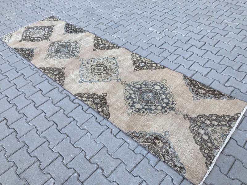 Brown rug, Turkish rug, Vintage Rug, Narrow rug, Runner rug, 3.1 x 10.5 ft gallery