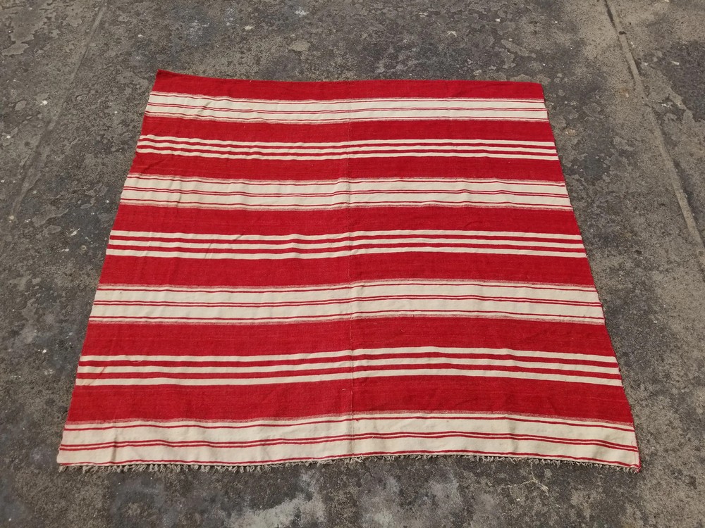 Vintage Traditional Handmade Striped White & Red Wool Kilim 4.7x4.5 ft
