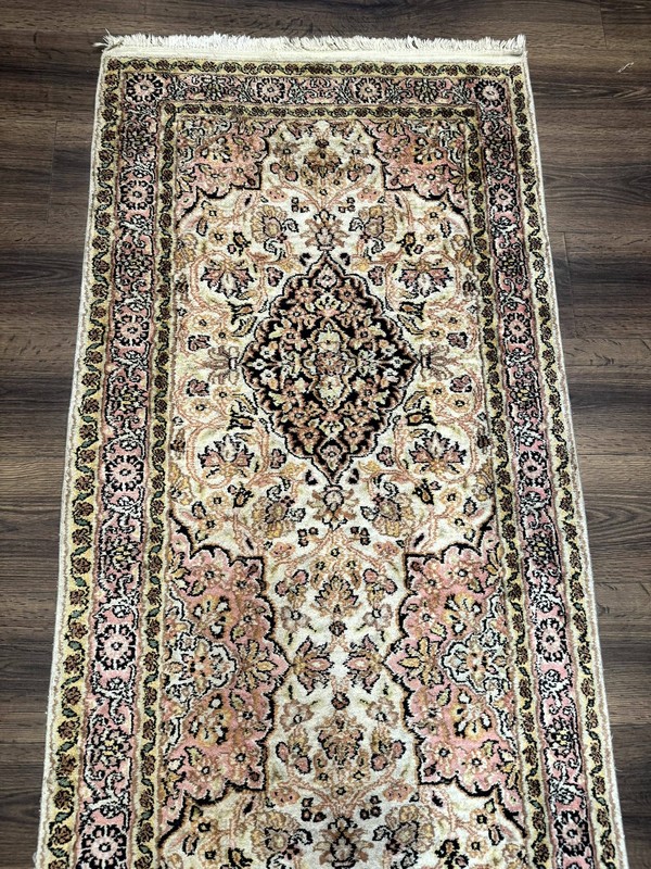 Silk Indian Kashmiri Runner Rug 2.7 x 9.8, Floral Medallions gallery